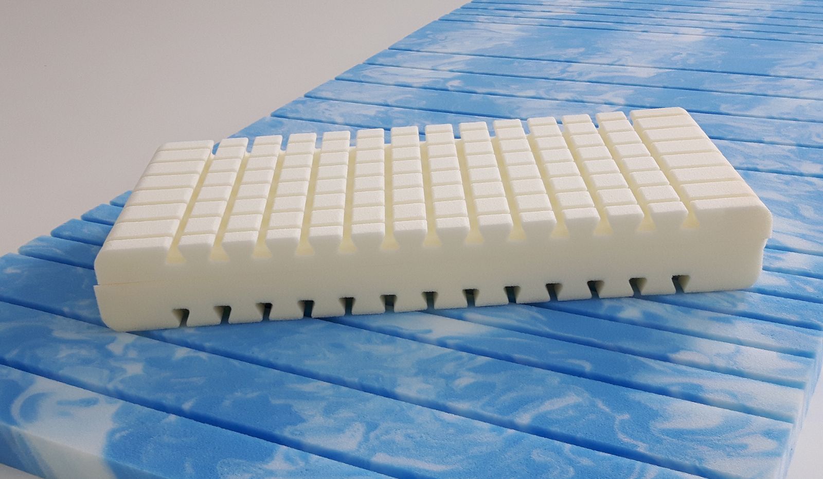 HYDRANEX Schaumstoff